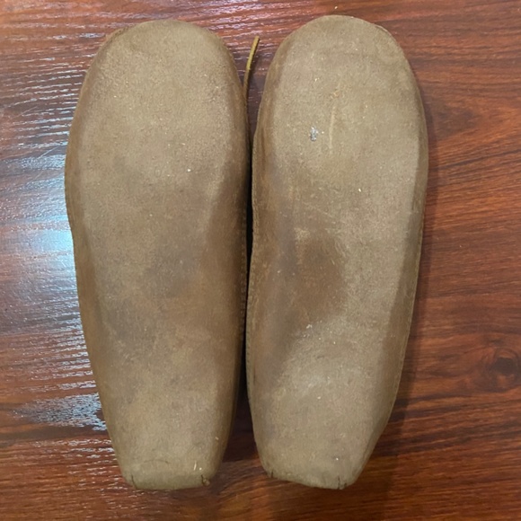 Minnetonka men’s mocassins - Picture 2 of 4